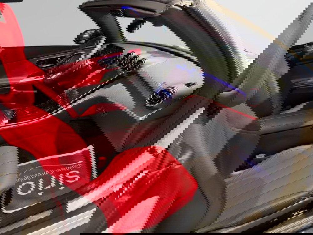 Mercedes-Benz CLE Cabrio nuova a Teramo (19)