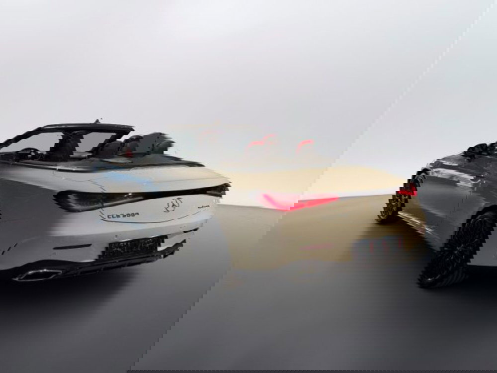 Mercedes-Benz CLE Cabrio nuova a Teramo (6)