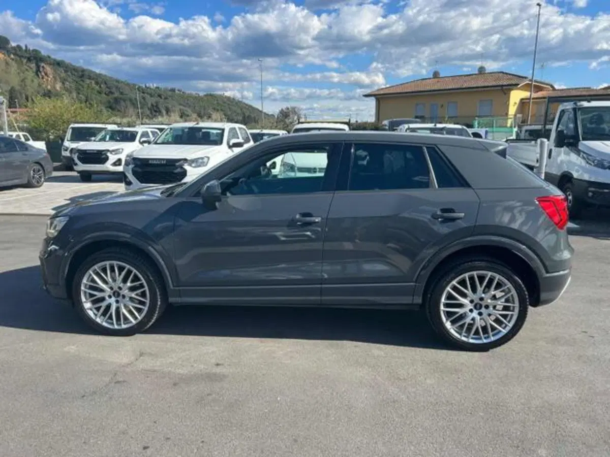 Audi Q2 usata a Lucca (7)
