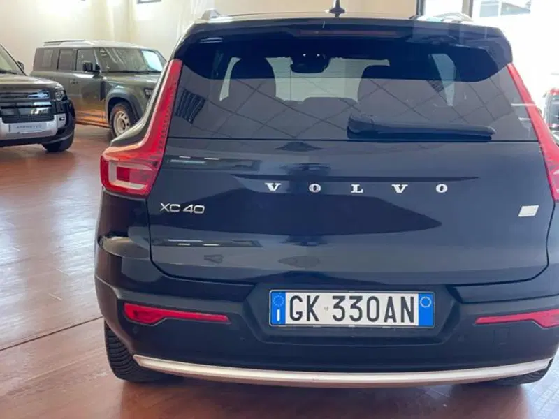 Volvo XC40 usata a Lucca (6)