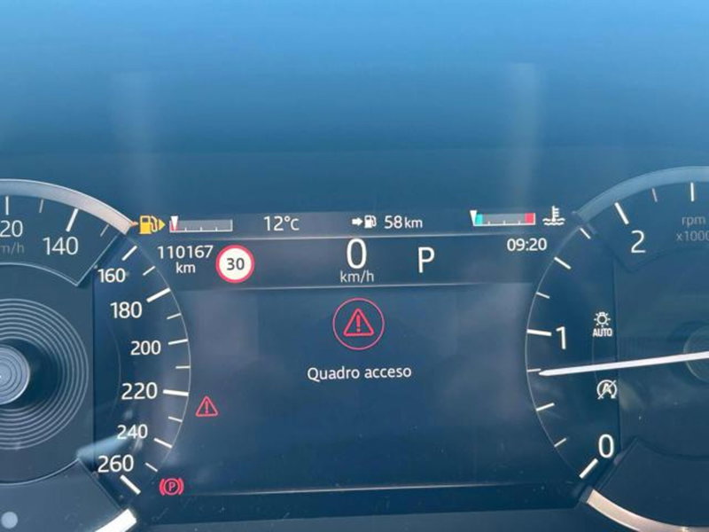 Land Rover Range Rover Velar usata a Lucca (6)