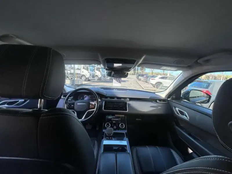 Land Rover Range Rover Velar usata a Lucca (9)
