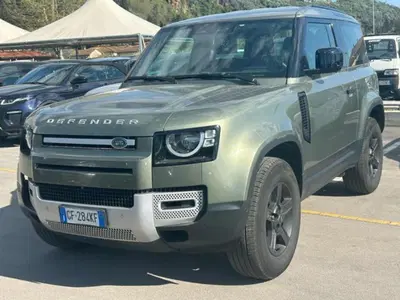 Land Rover Defender 90 3.0D I6 200 CV AWD Auto X-Dynamic S del 2021 usata a Massarosa