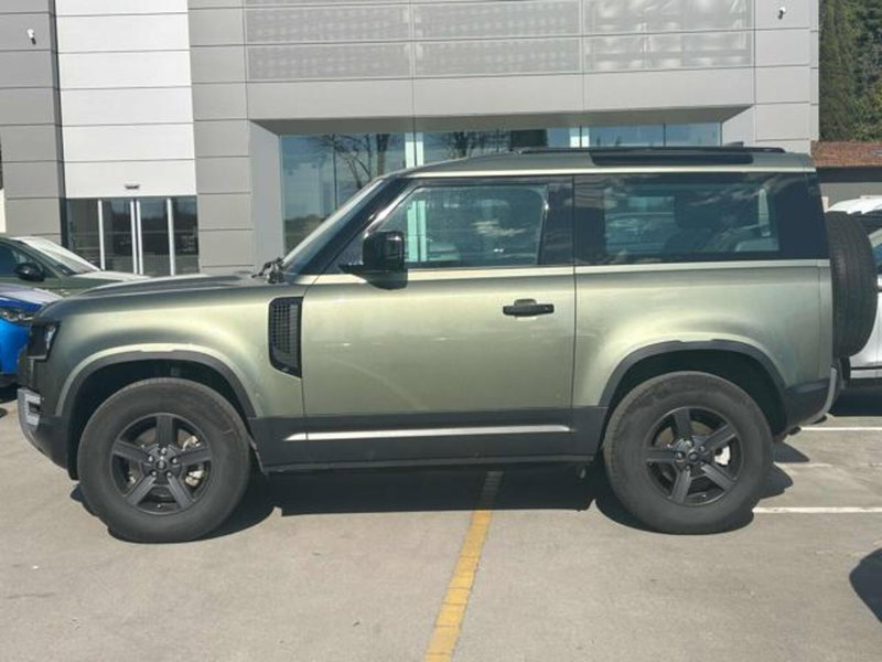 Land Rover Defender usata a Lucca (5)