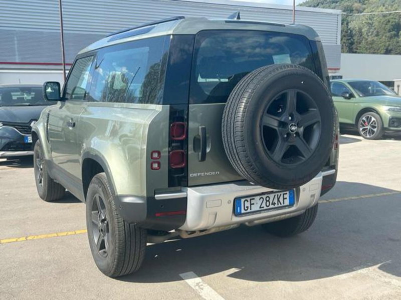 Land Rover Defender usata a Lucca (7)