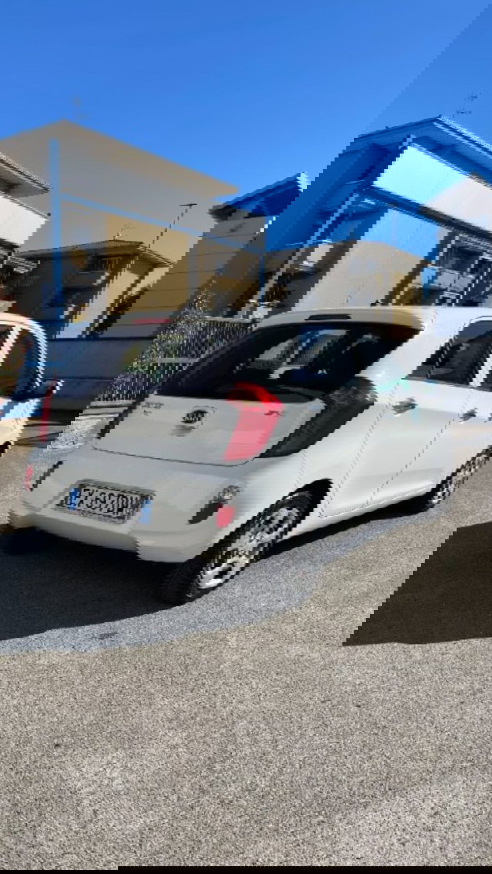 Kia Picanto usata a Novara (4)