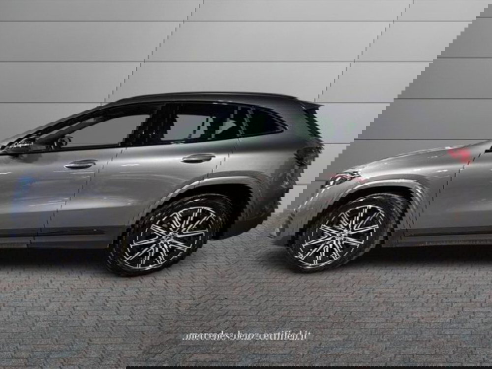 Mercedes-Benz EQA usata a Bologna (6)