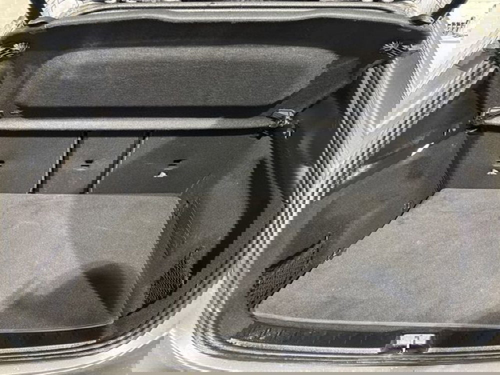Mercedes-Benz EQA usata a Bologna (8)
