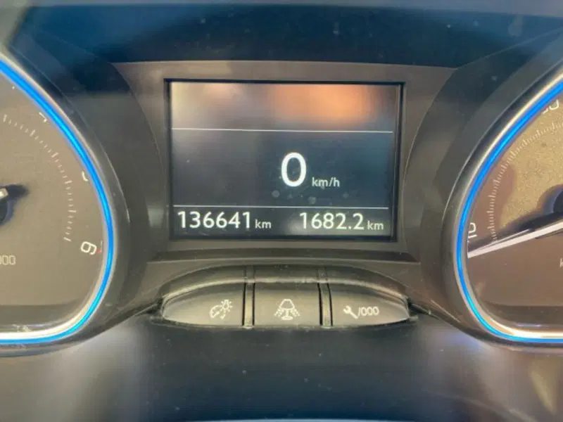 Peugeot 2008 usata a Macerata (12)
