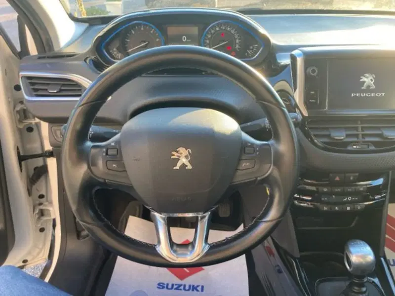 Peugeot 2008 usata a Macerata (9)