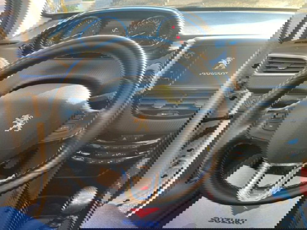 Peugeot 2008 usata a Macerata (9)