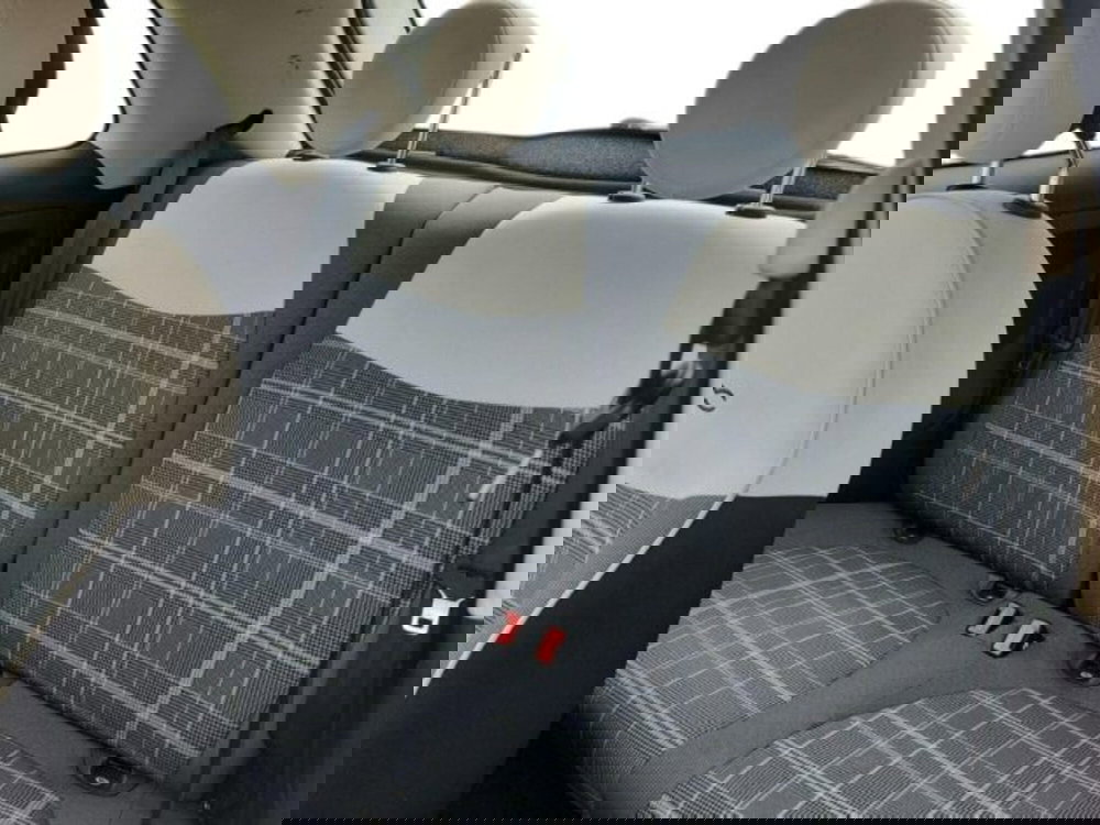 Fiat 500 usata a Roma (10)