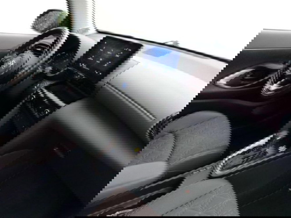 Toyota Yaris Cross usata a Roma (15)