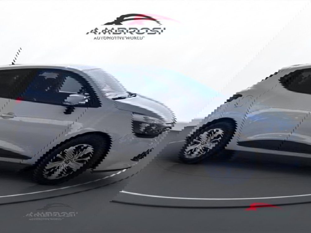 Renault Clio usata a Perugia (5)