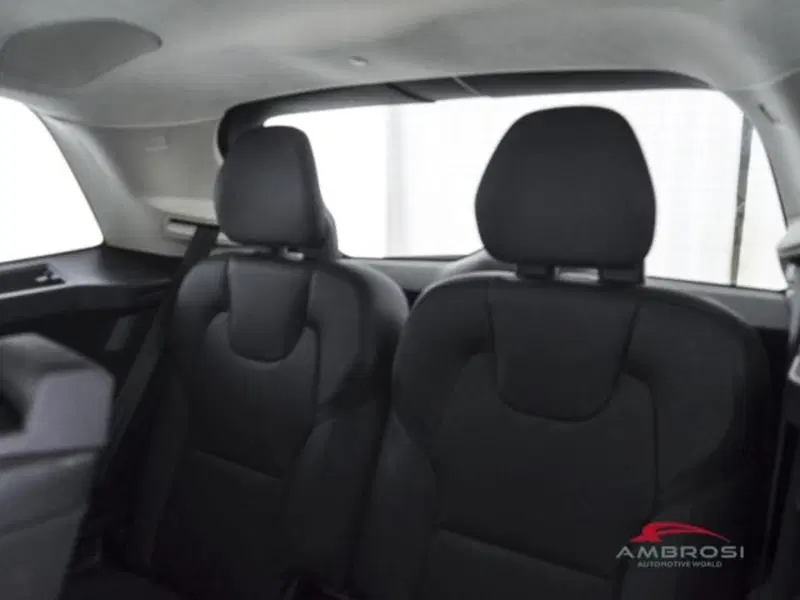 Volvo XC90 usata a Perugia (11)