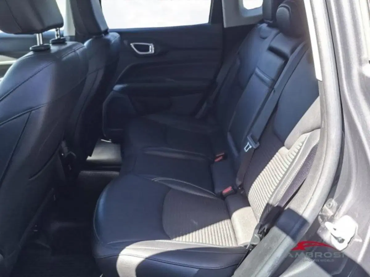 Jeep Compass usata a Perugia (11)