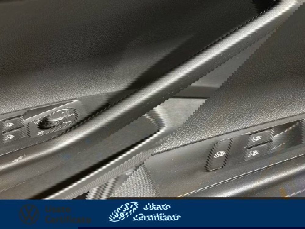 Volkswagen Taigo usata a Vicenza (14)