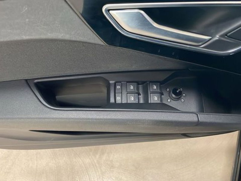 Audi Q4 Sportback usata a Vicenza (17)