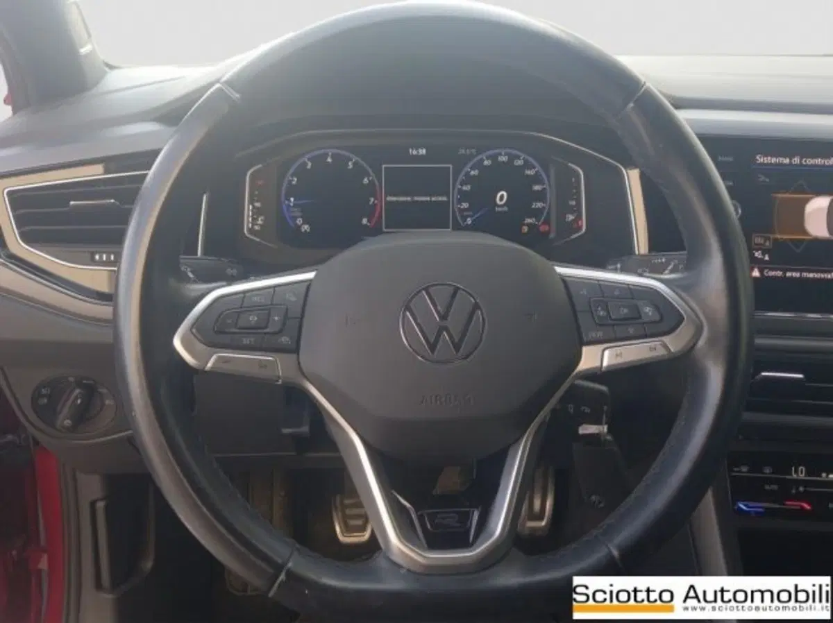 Volkswagen Taigo usata a Messina (10)