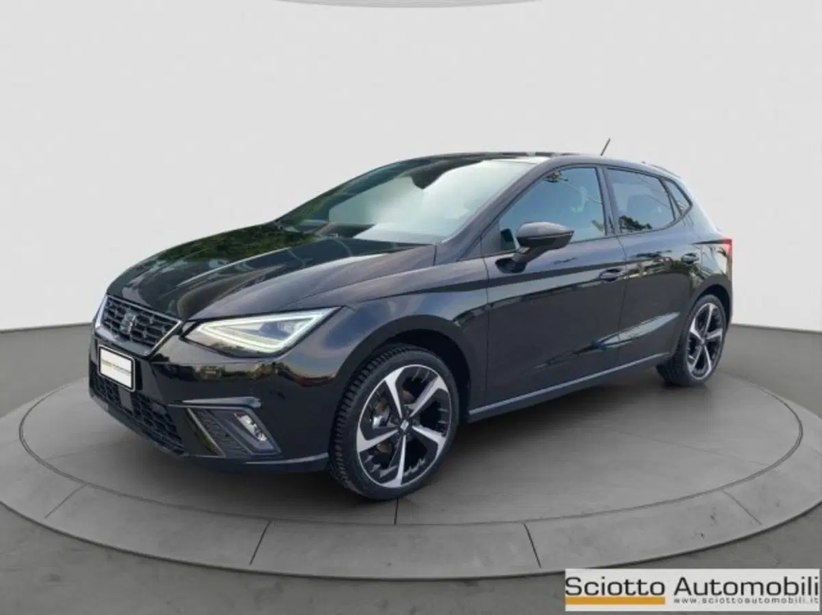 SEAT Ibiza nuova a Messina (2)