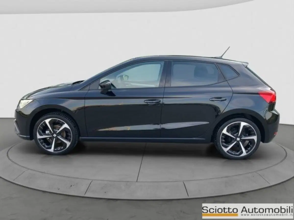 SEAT Ibiza nuova a Messina (3)