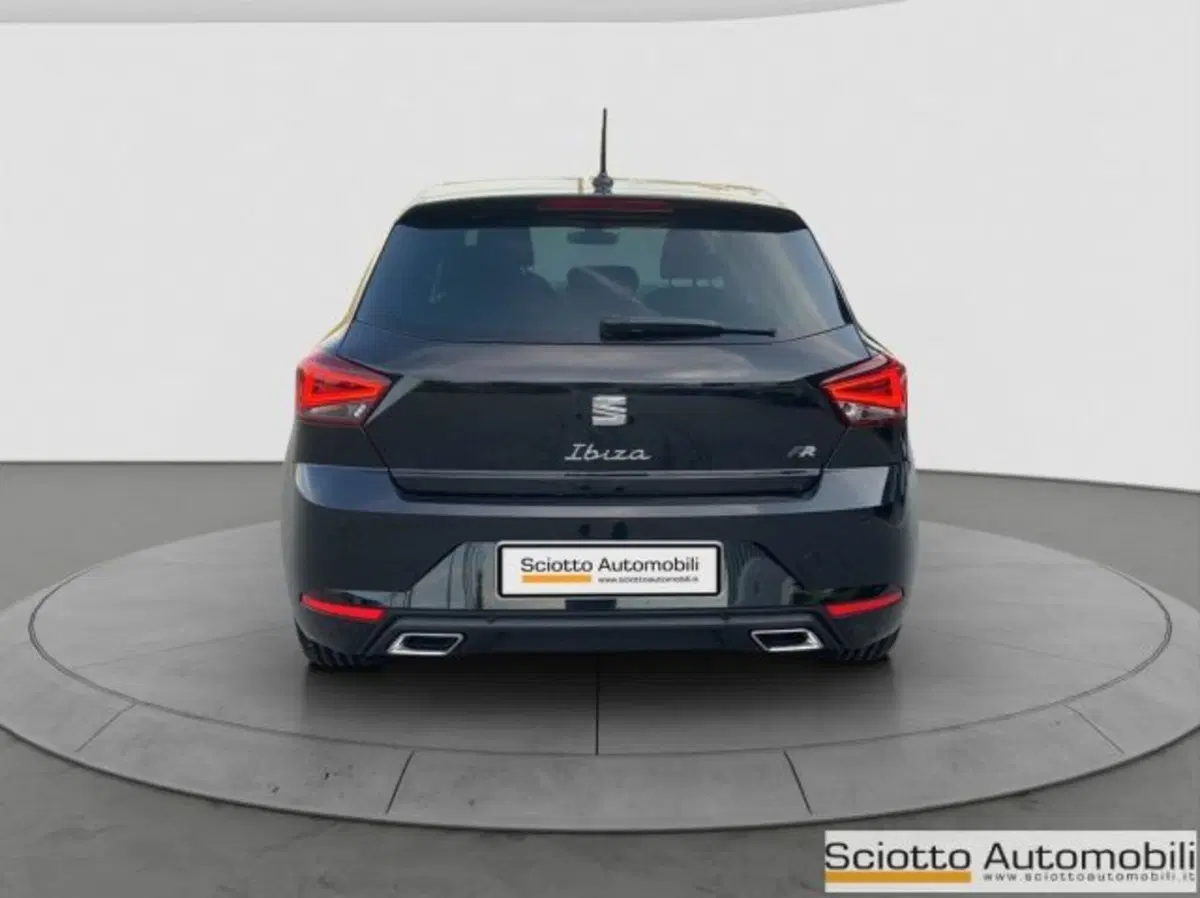 SEAT Ibiza nuova a Messina (5)