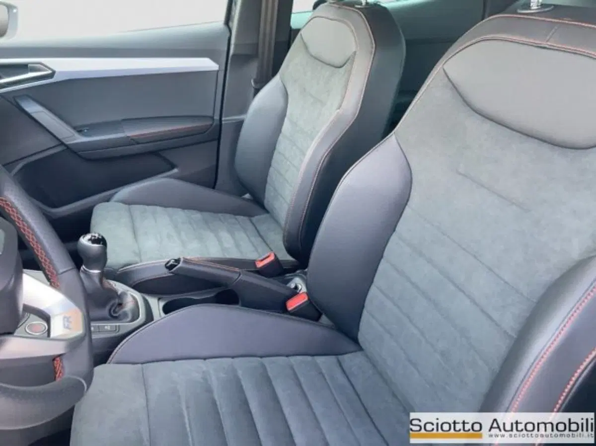 SEAT Ibiza nuova a Messina (9)