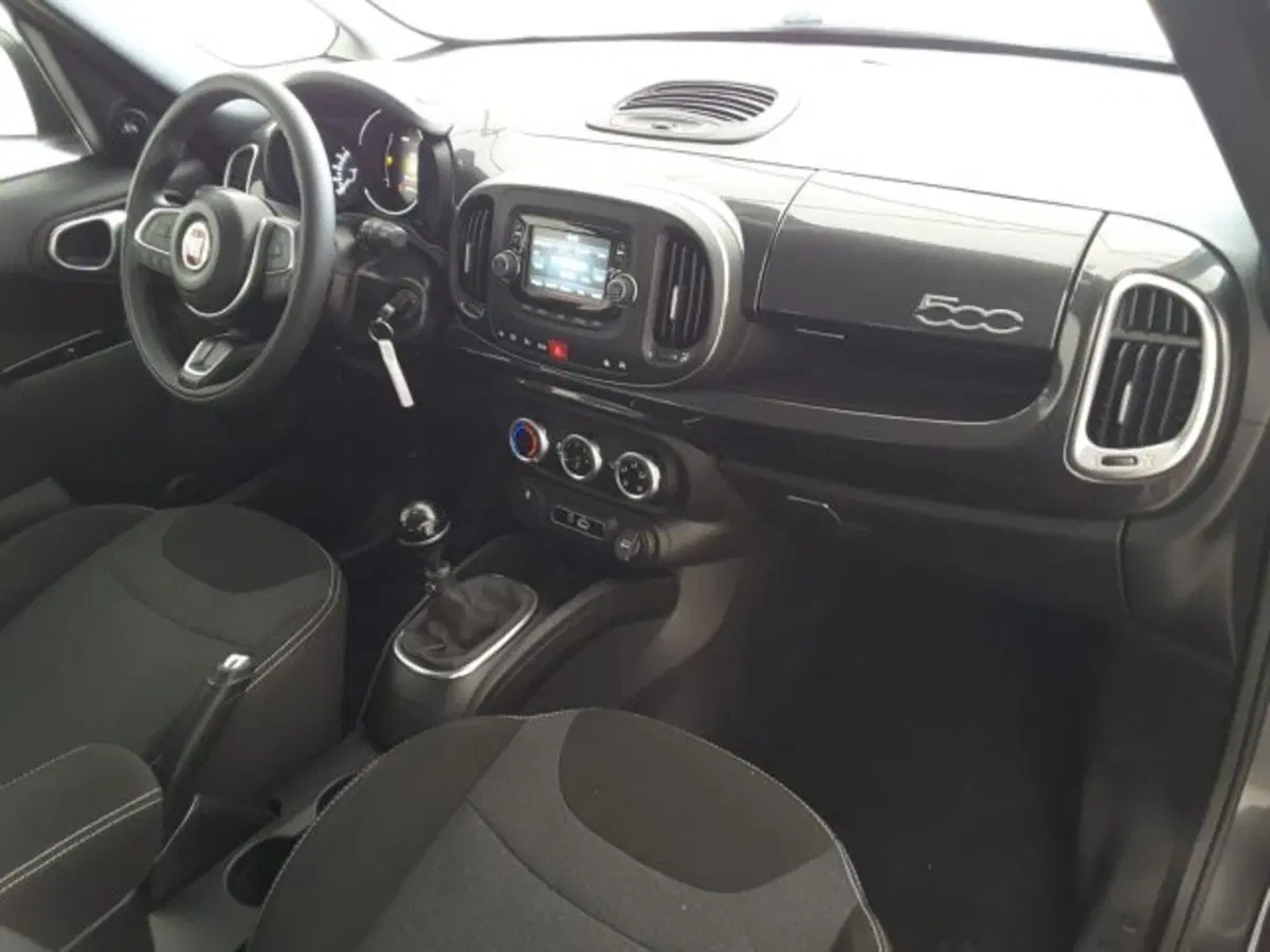 Fiat 500L usata a Firenze (9)