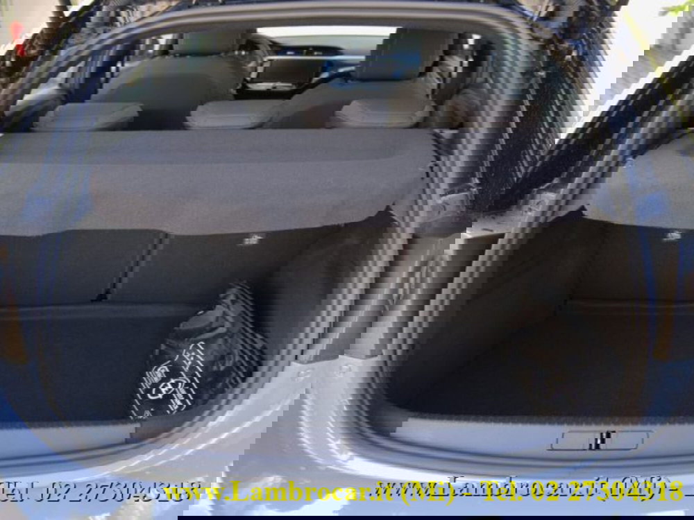 Opel Corsa nuova a Milano (11)