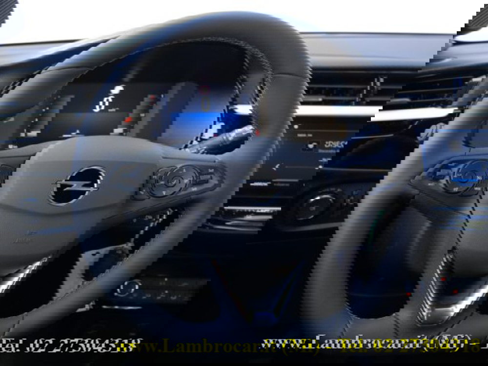 Opel Corsa nuova a Milano (6)