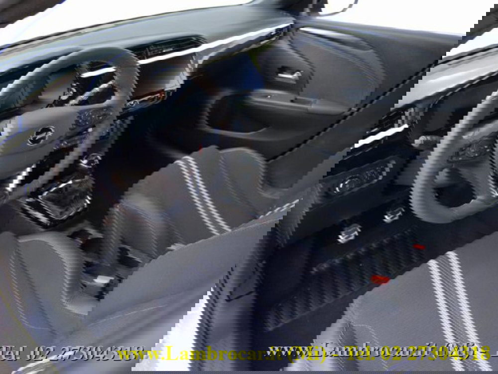 Opel Corsa nuova a Milano (3)