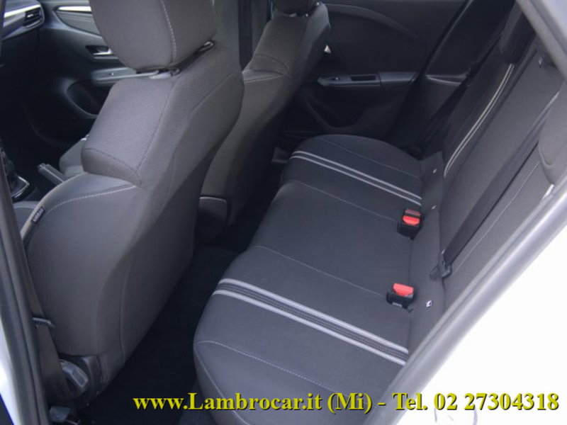 Opel Corsa nuova a Milano (5)