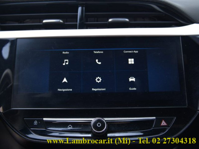 Opel Corsa nuova a Milano (8)