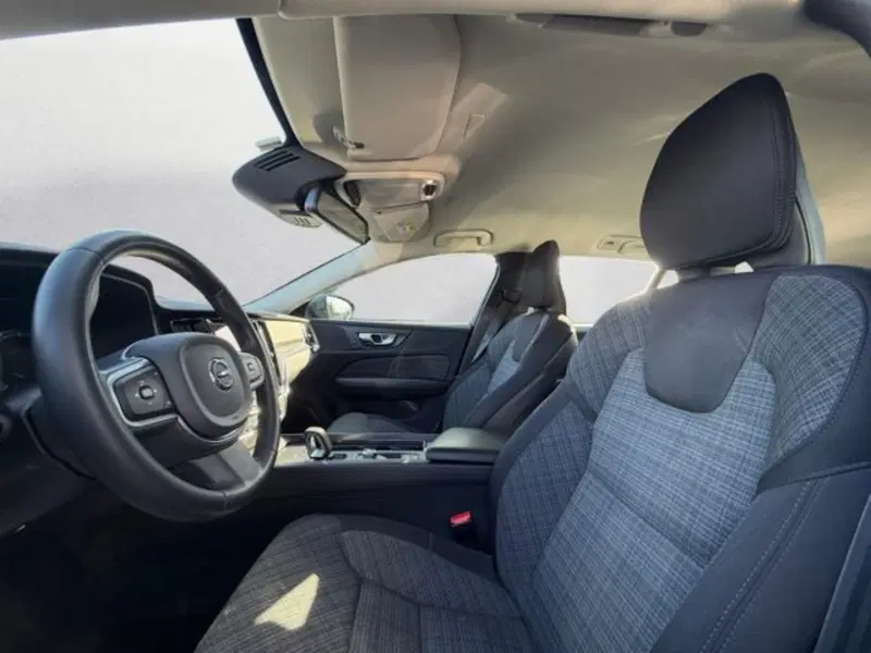 Volvo V60 usata a Udine (7)