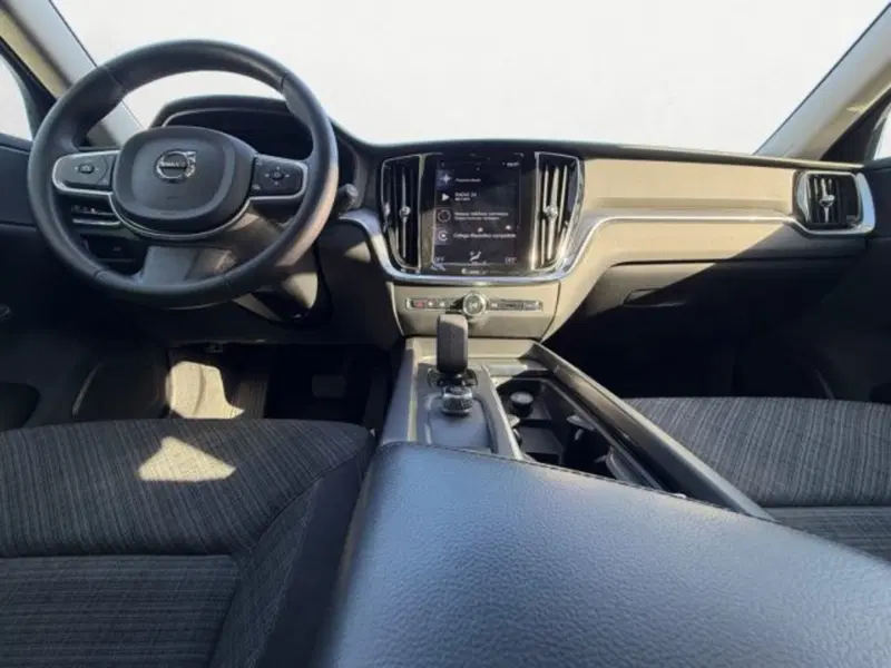 Volvo V60 usata a Udine (9)