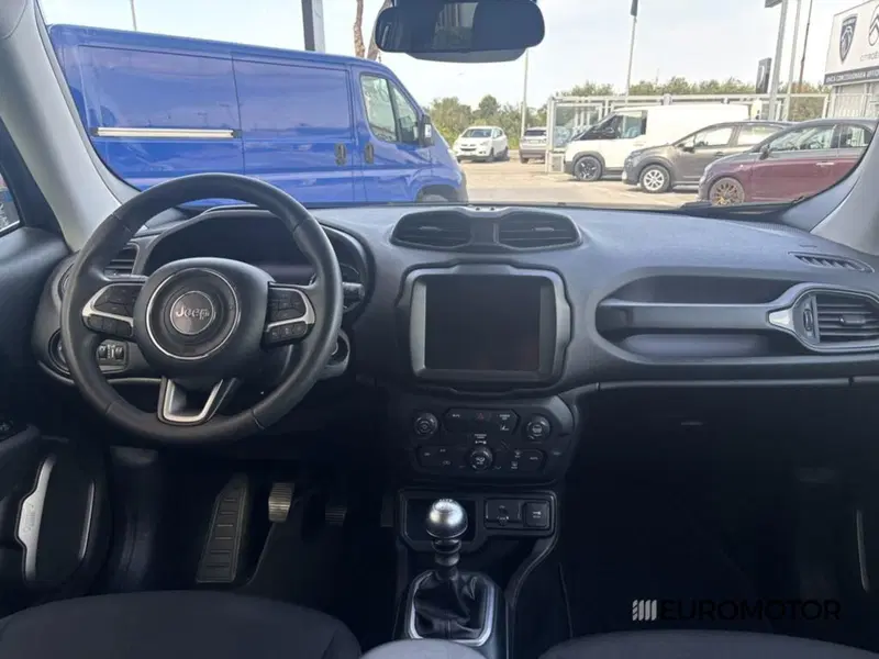 Jeep Renegade usata a Bari (12)
