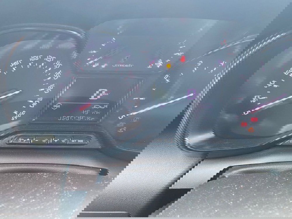 Citroen C3 Aircross usata a Catania (14)