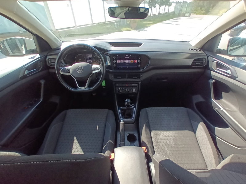 Volkswagen T-Cross usata a Bari (8)