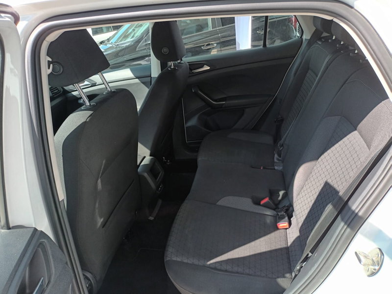 Volkswagen T-Cross usata a Bari (19)