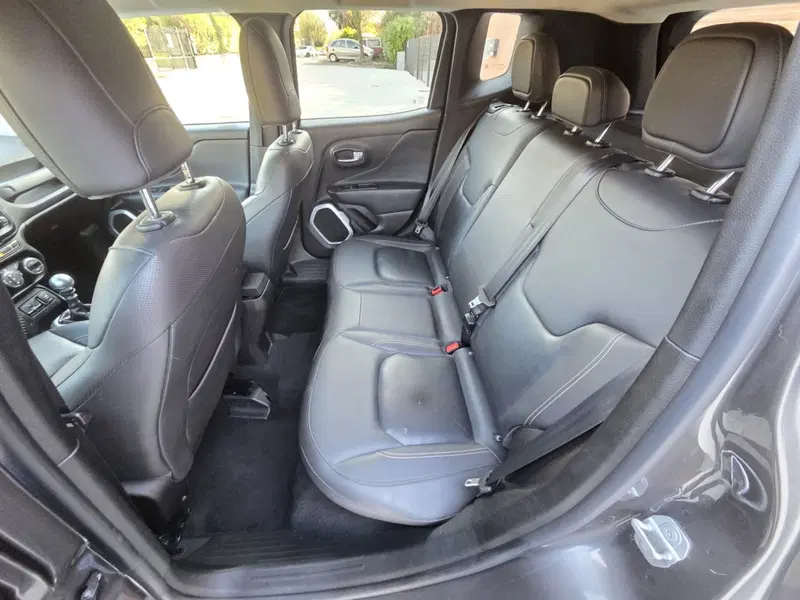 Jeep Renegade usata a Torino (18)