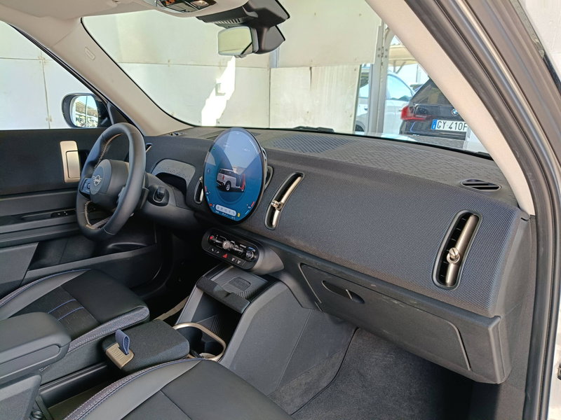 MINI Mini Countryman nuova a Ascoli Piceno (11)