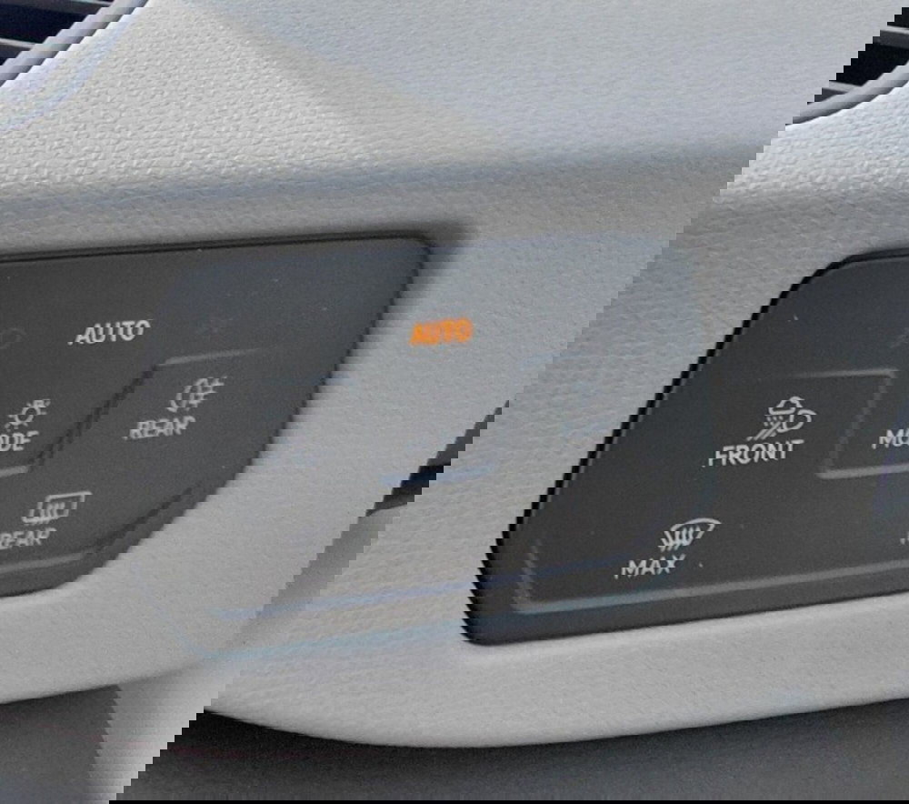 Volkswagen ID.3 usata a Cosenza (16)