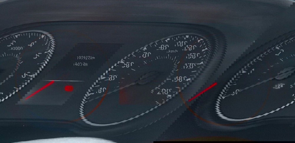 Dacia Duster usata a Cosenza (13)