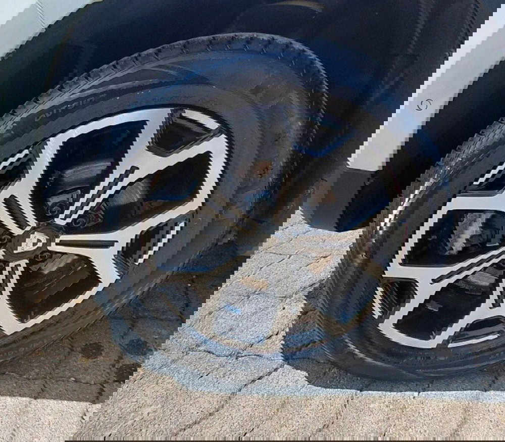 Dacia Duster usata a Cosenza (9)