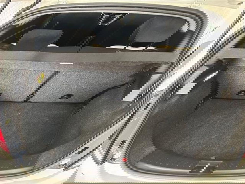 Lancia Ypsilon usata a Siena (18)