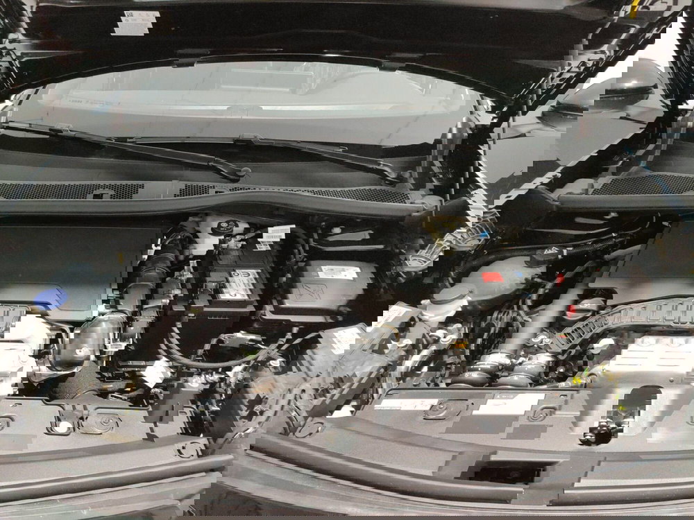 Peugeot 2008 nuova a L'Aquila (10)