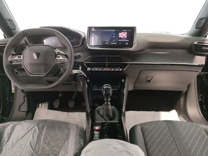 Peugeot 2008 nuova a L'Aquila (16)