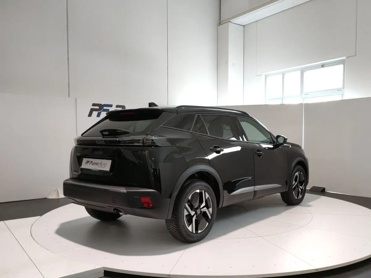 Peugeot 2008 nuova a L'Aquila (4)