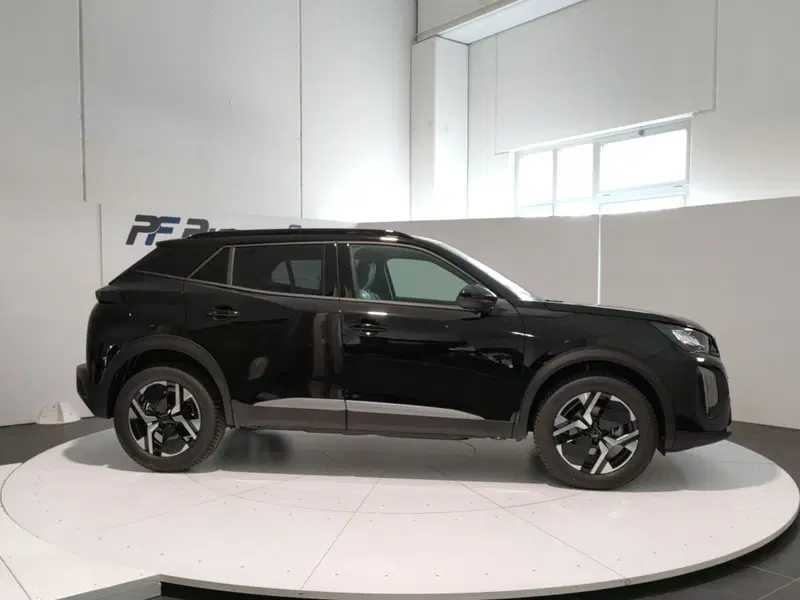 Peugeot 2008 nuova a L'Aquila (5)
