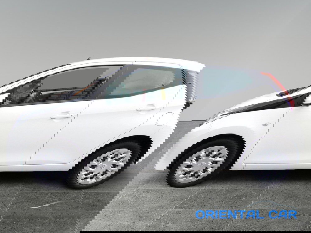 Toyota Aygo usata a La Spezia (4)